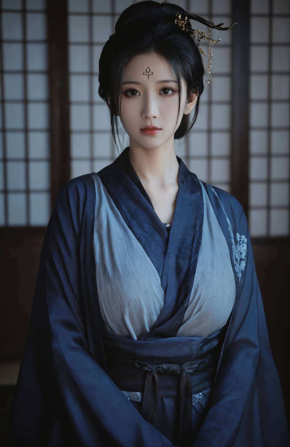 保准你的电脑桌面瞬间变身仙境！动漫女神、动漫美女各位电脑桌面控们